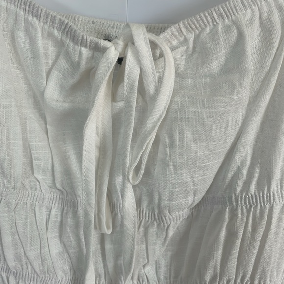 White short sleeve peasant style dress - Picture 7 of 9